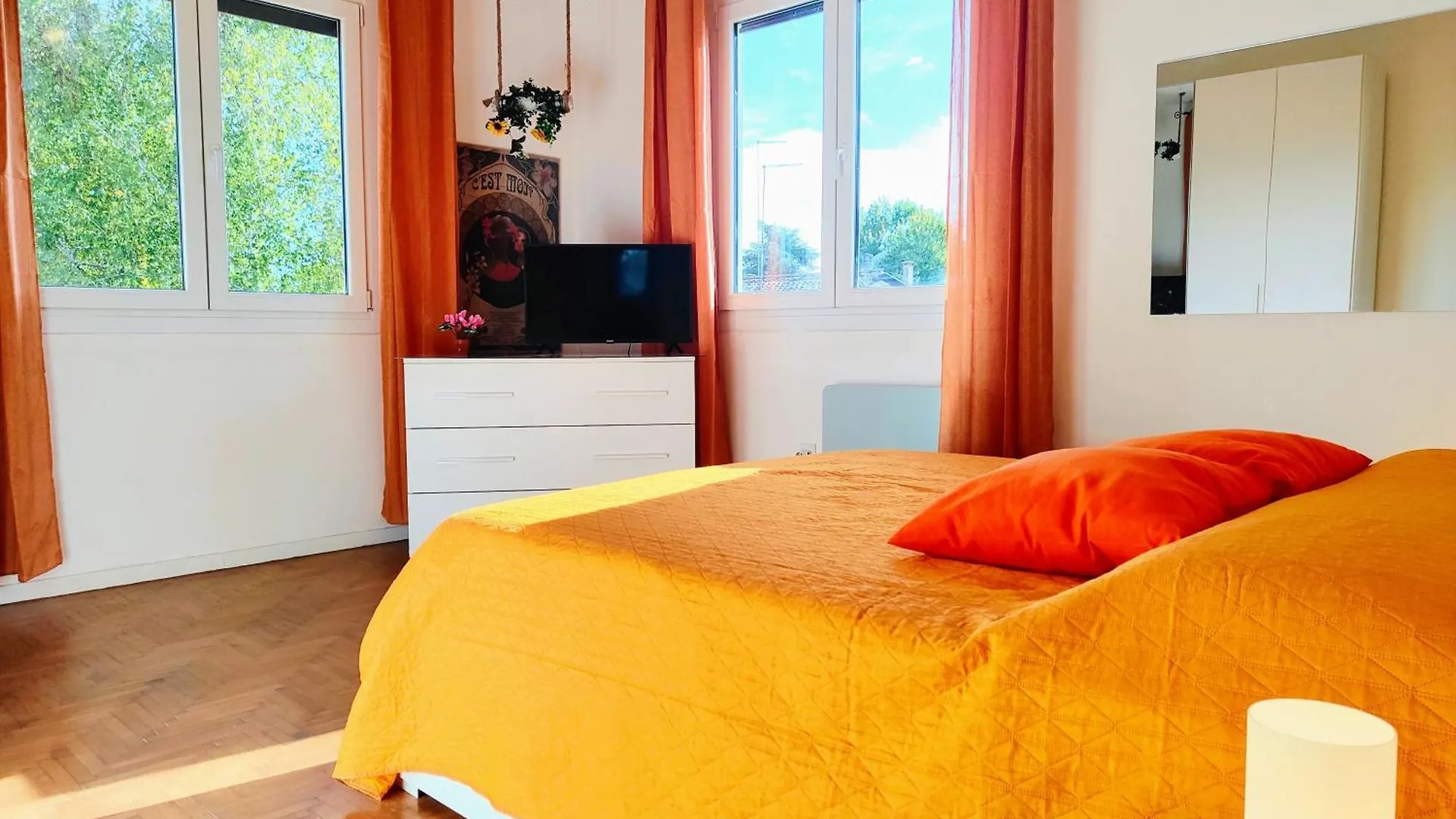 Chiarano Home Typical Venetian 2 King Size Bed Treviso Italy